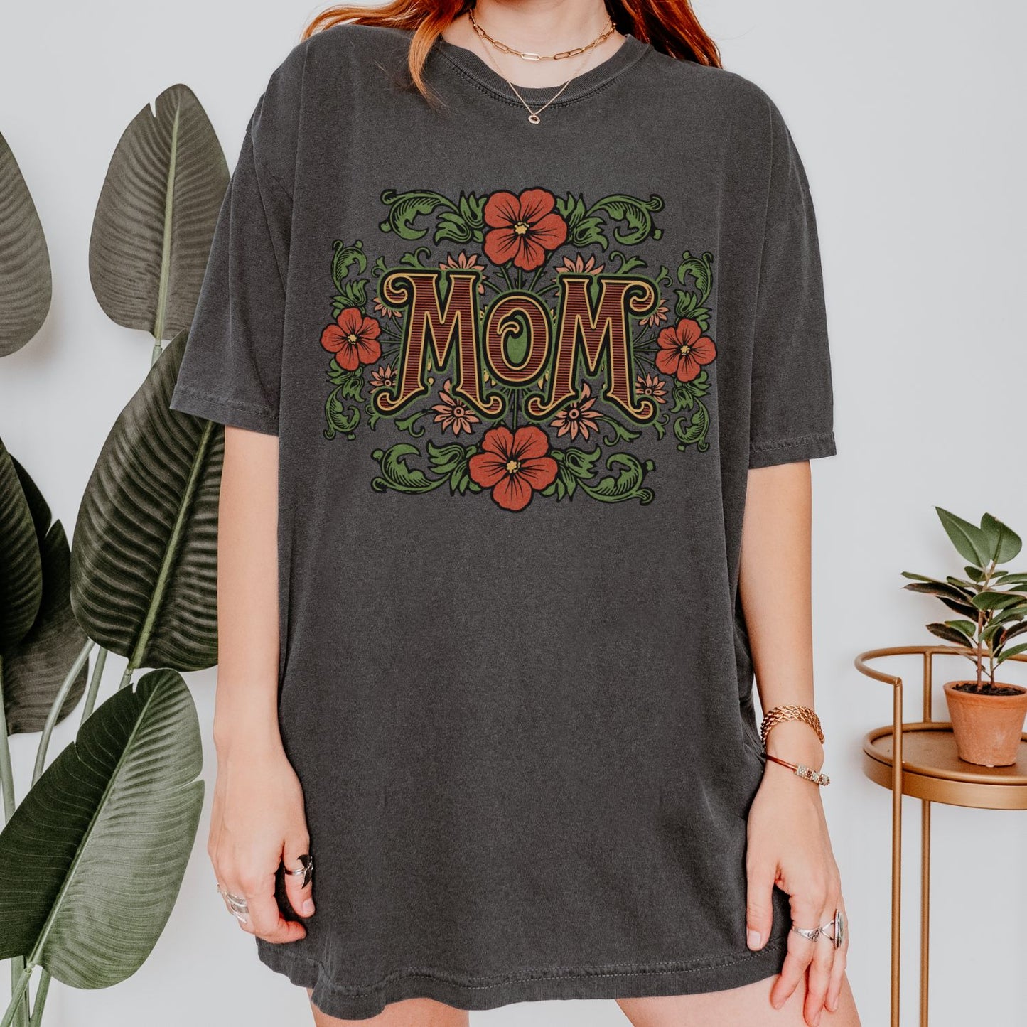 MOM T-Shirt