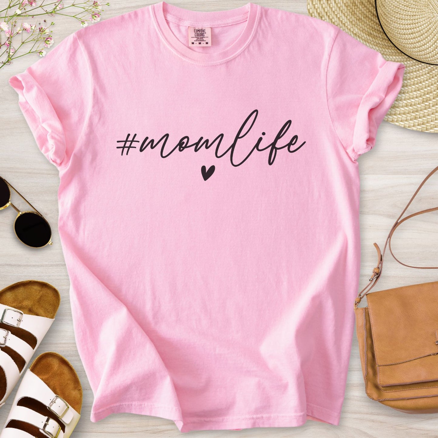 #Momlife T-Shirt