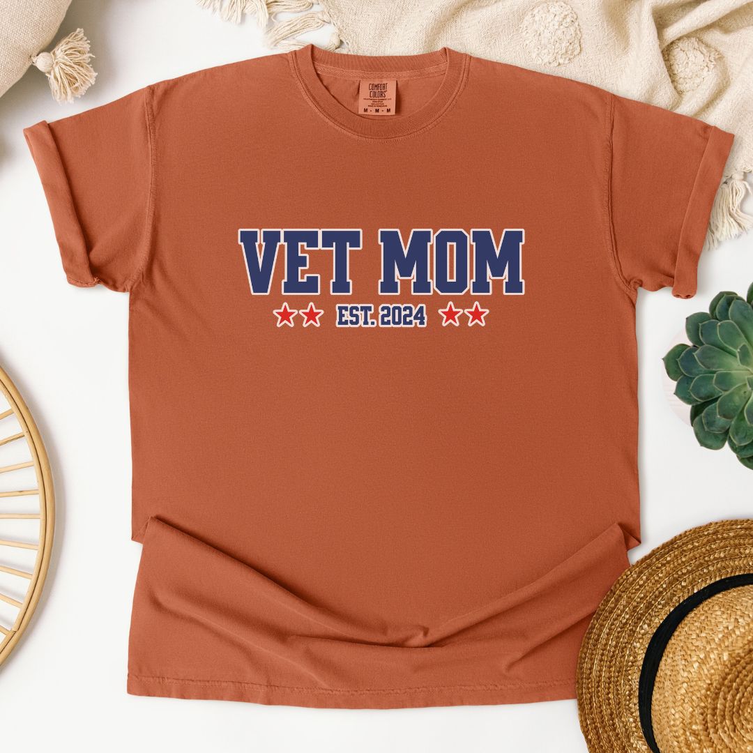 VET Mom T-Shirt