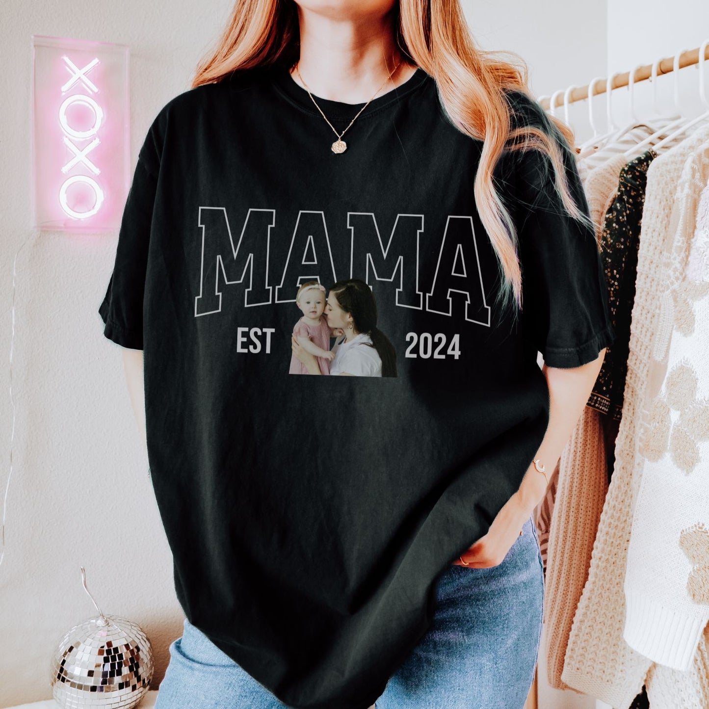 Personalized MAMA Portrait T-Shirt