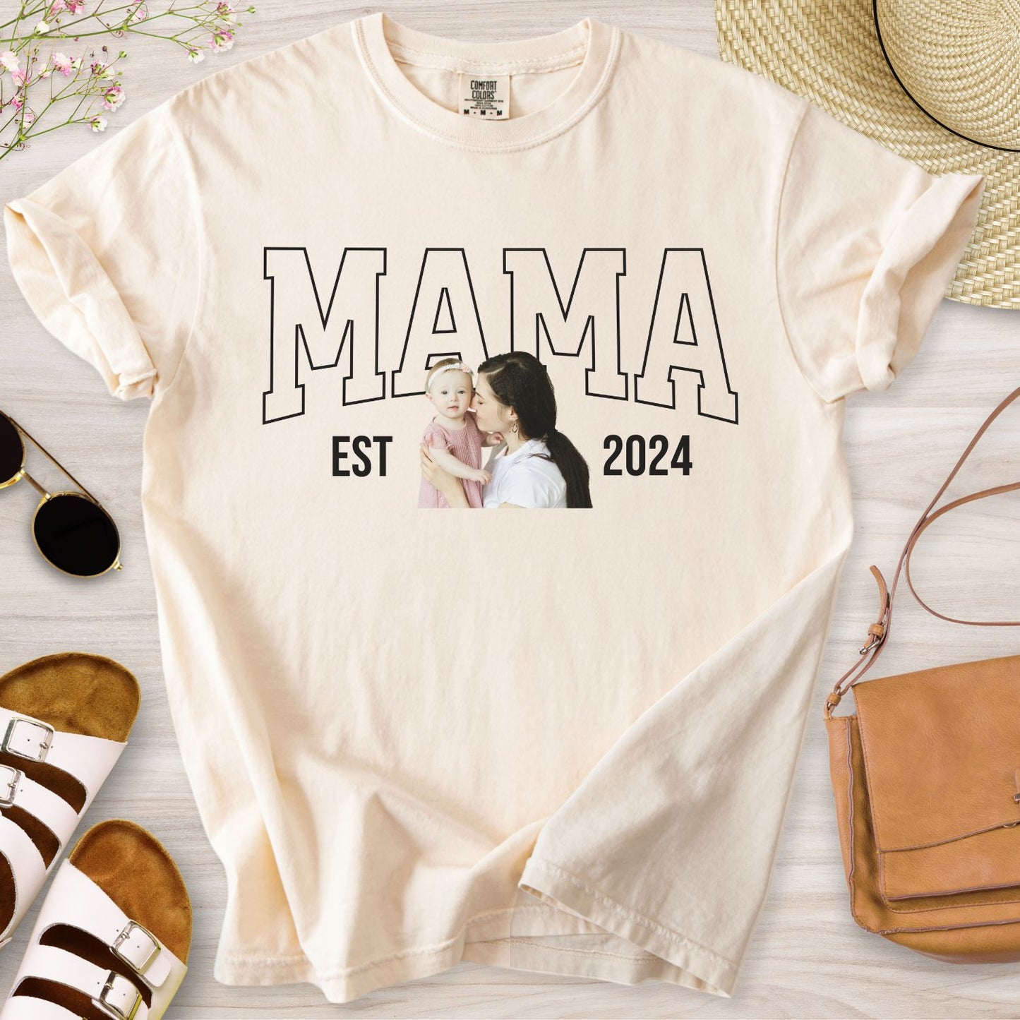 Personalized MAMA Portrait T-Shirt